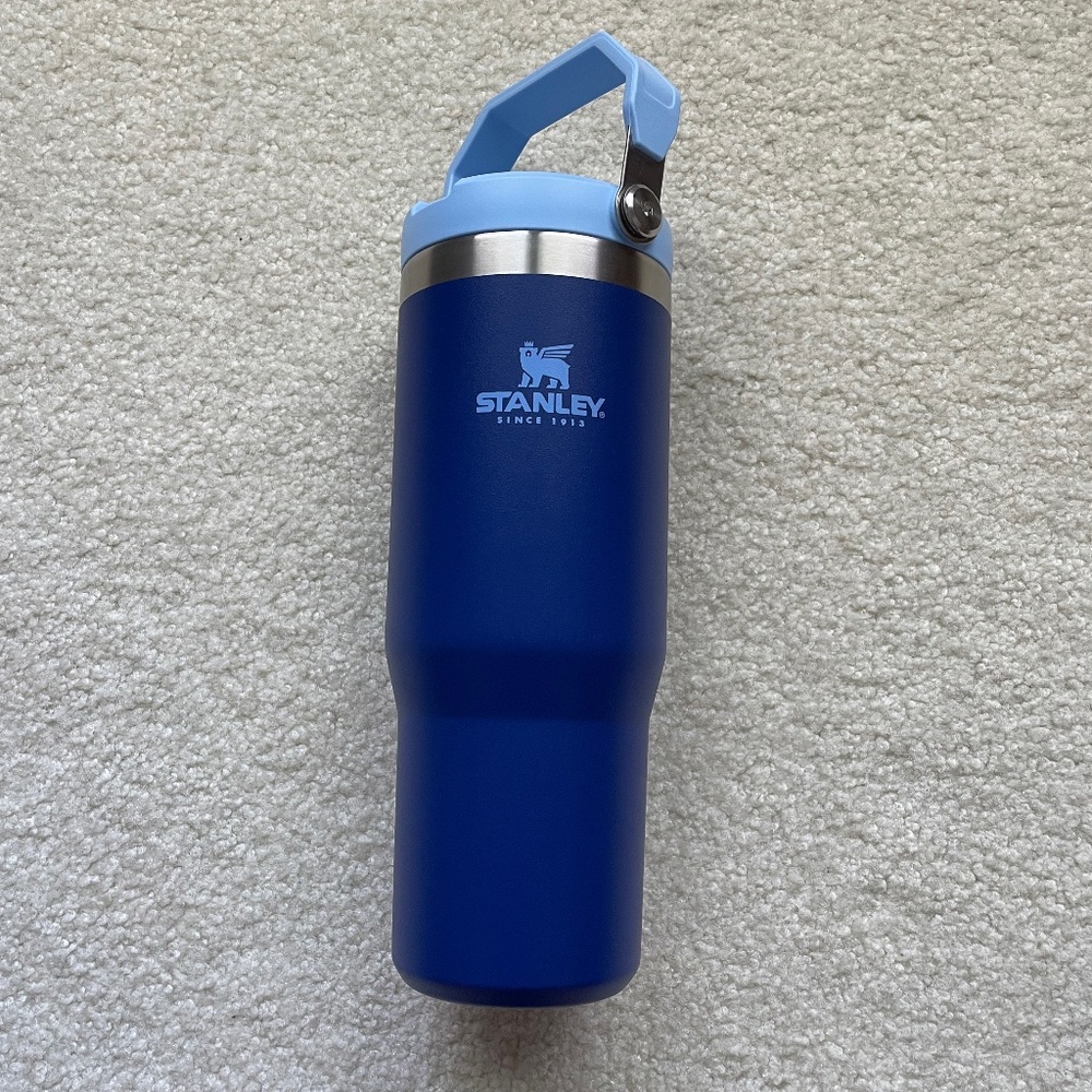 Stanley IceFlow Flip Straw Tumbler 30oz